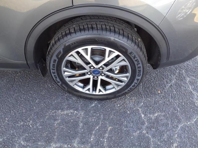 2022 Ford Escape SEL AWD