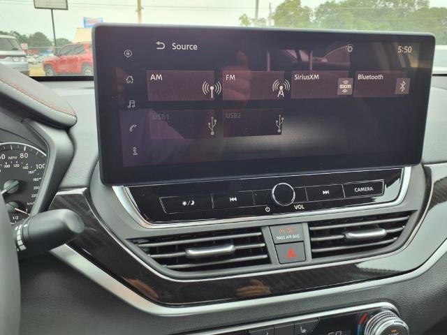 2025 Nissan Altima SR FWD