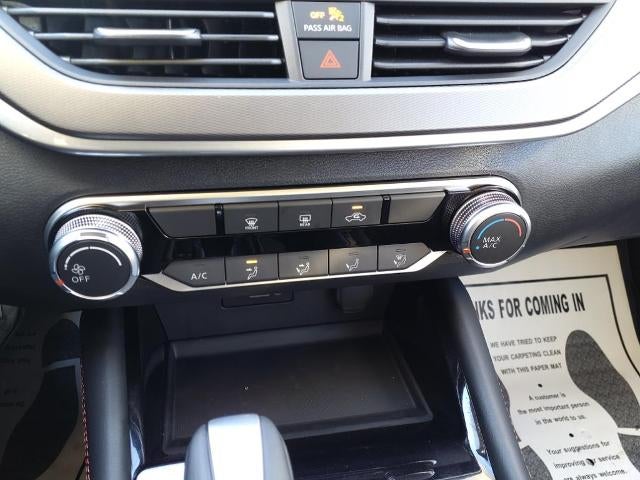 2025 Nissan Altima SR FWD