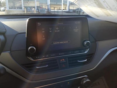 2025 Nissan Altima SR FWD