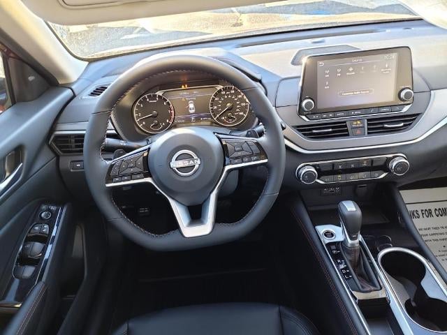 2025 Nissan Altima SR FWD