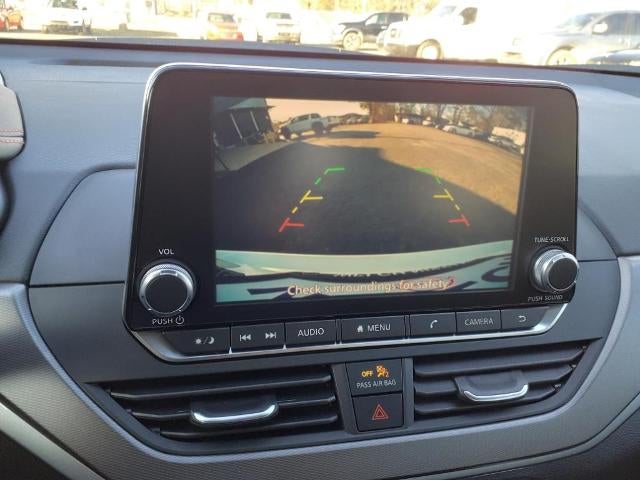 2025 Nissan Altima SR FWD
