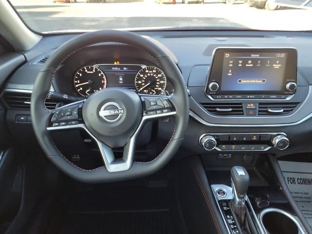 2025 Nissan Altima SR FWD