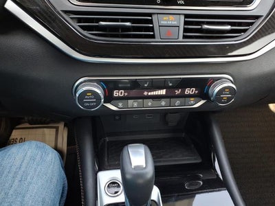 2025 Nissan Altima SR FWD