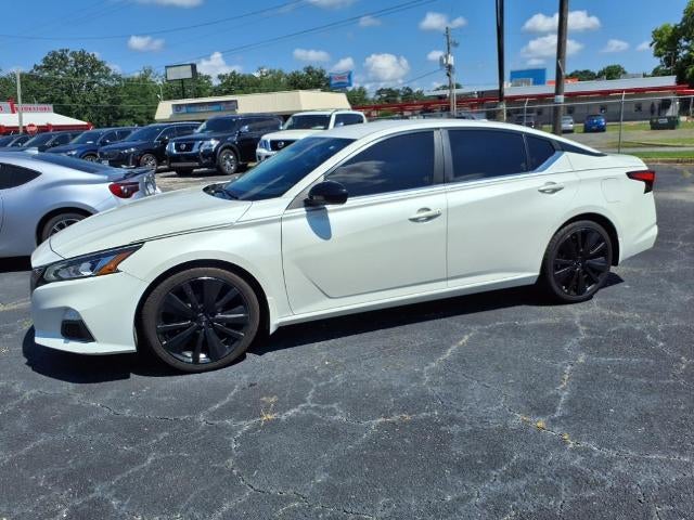 2020 Nissan Altima 2.5 SR Sedan