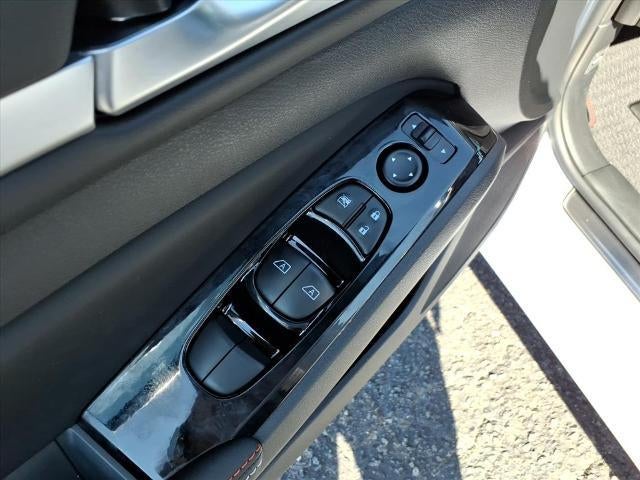 2025 Nissan Altima SR FWD