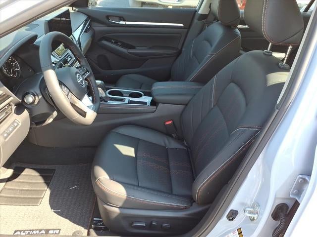2025 Nissan Altima SR FWD