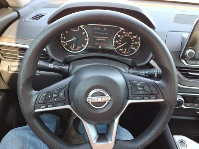 2024 Nissan Altima 2.5 SV Sedan