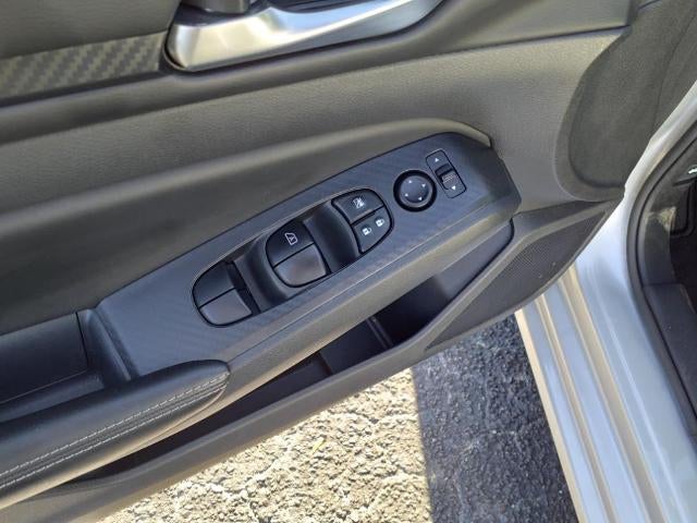 2024 Nissan Altima 2.5 SV Sedan