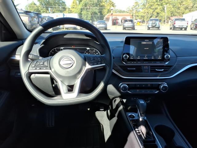 2026 Nissan Altima SV FWD