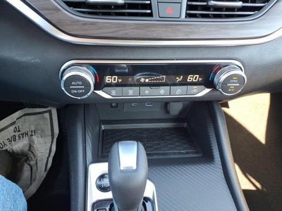 2026 Nissan Altima SV FWD