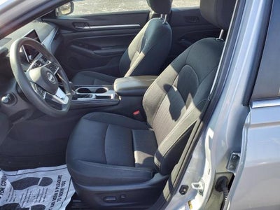 2023 Nissan Altima 2.5 SV Sedan