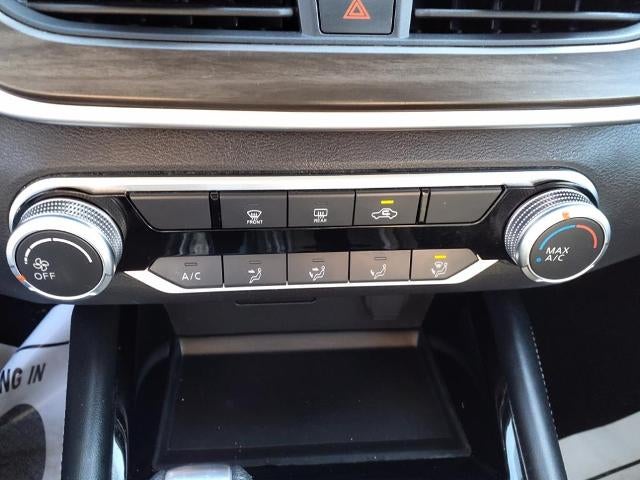 2023 Nissan Altima 2.5 SV Sedan