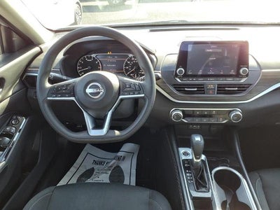 2023 Nissan Altima 2.5 SV Sedan