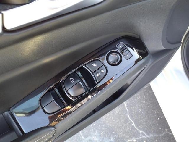 2023 Nissan Altima 2.5 SV Sedan