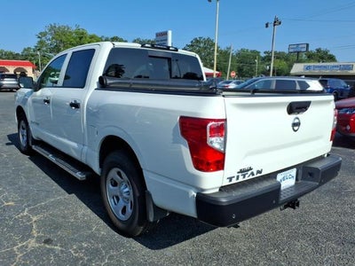 2021 Nissan Titan 4x2 Crew Cab S