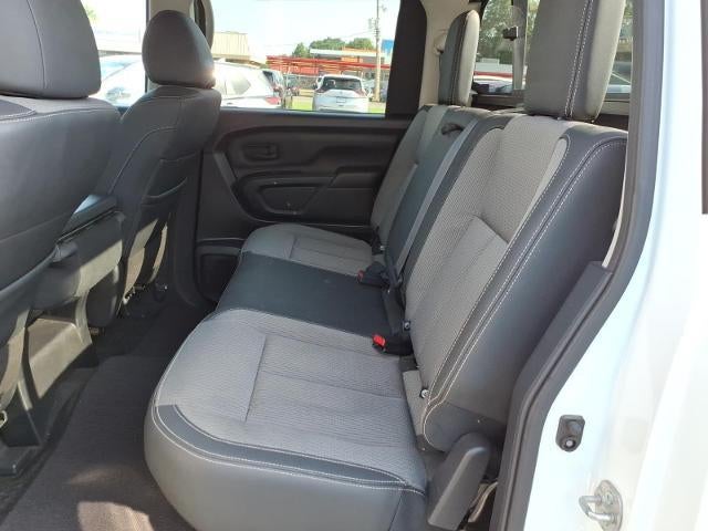 2021 Nissan Titan 4x2 Crew Cab S