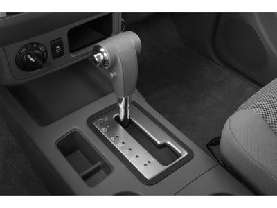 2015 Nissan Frontier 2WD Crew Cab SWB Auto SV