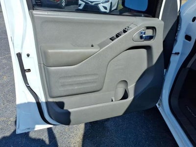 2019 Nissan Frontier Crew Cab 4x2 SV Auto