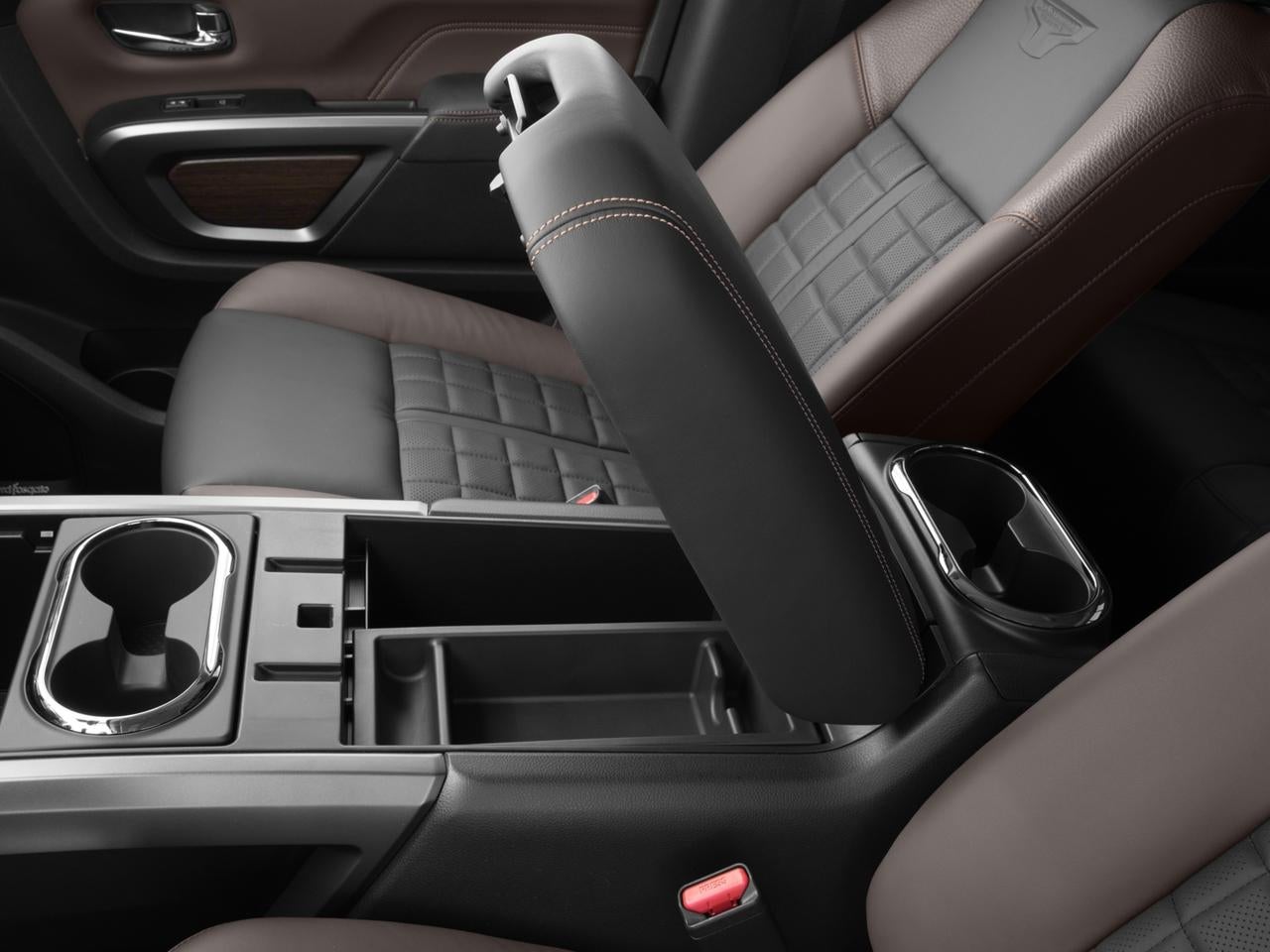 2016 Nissan Titan XD 2WD Crew Cab Platinum Reserve Diesel