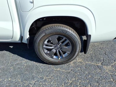 2027 Nissan Frontier Crew Cab 4x2 SV