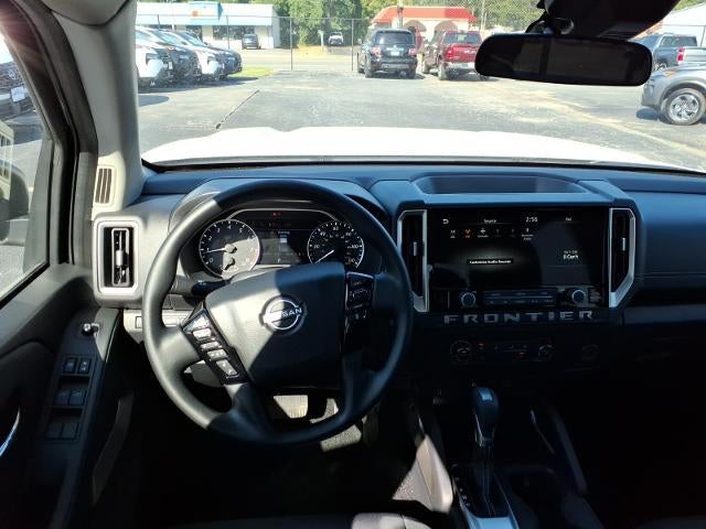 2027 Nissan Frontier Crew Cab 4x2 SV