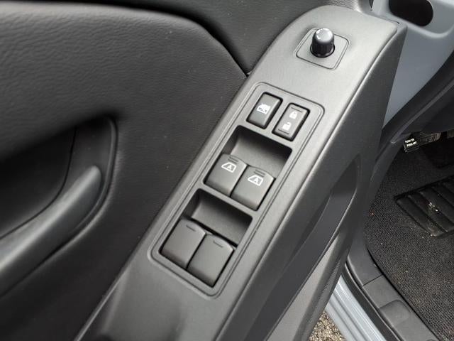 2026 Nissan Frontier Crew Cab 4x4 SV