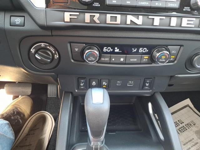 2026 Nissan Frontier Crew Cab 4x4 SV