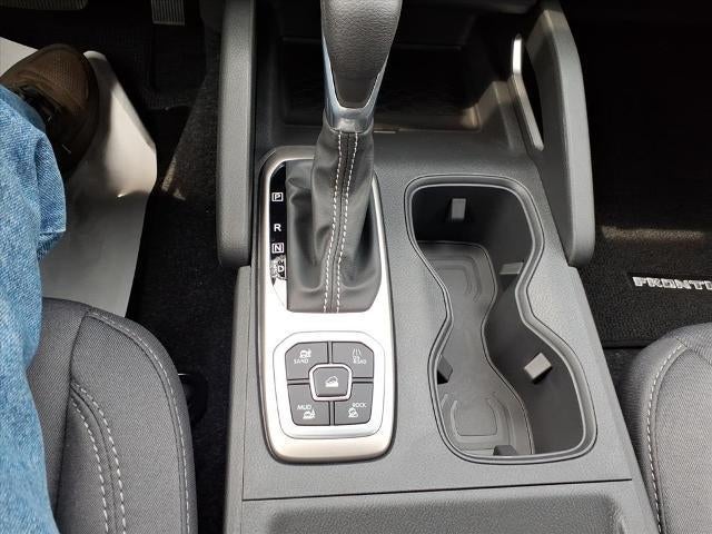 2026 Nissan Frontier Crew Cab 4x4 SV