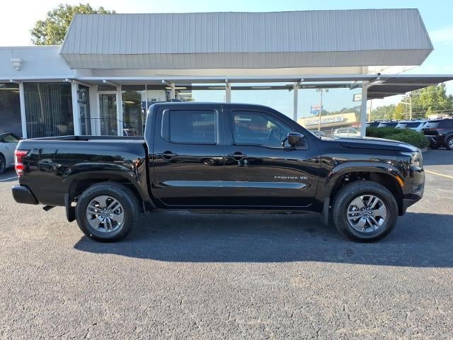 2027 Nissan Frontier Crew Cab 4x4 SV