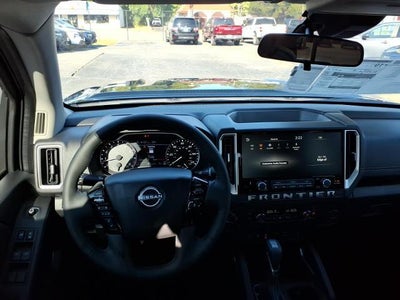 2027 Nissan Frontier Crew Cab 4x4 SV
