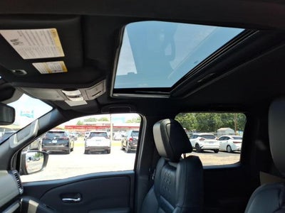 2022 Nissan Frontier Crew Cab 4x4 PRO-4X Auto