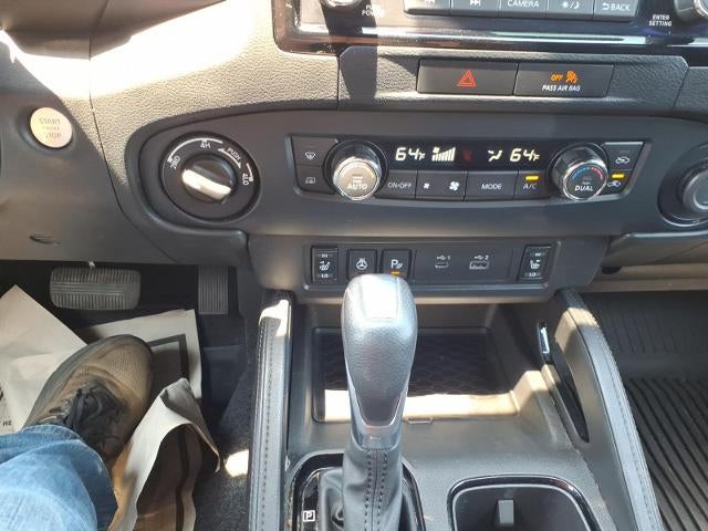 2022 Nissan Frontier Crew Cab 4x4 PRO-4X Auto