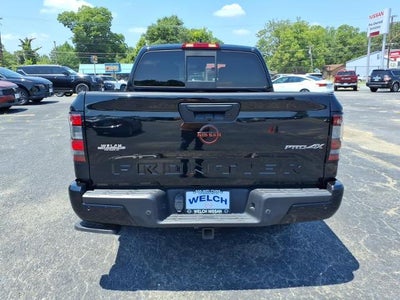 2022 Nissan Frontier Crew Cab 4x4 PRO-4X Auto