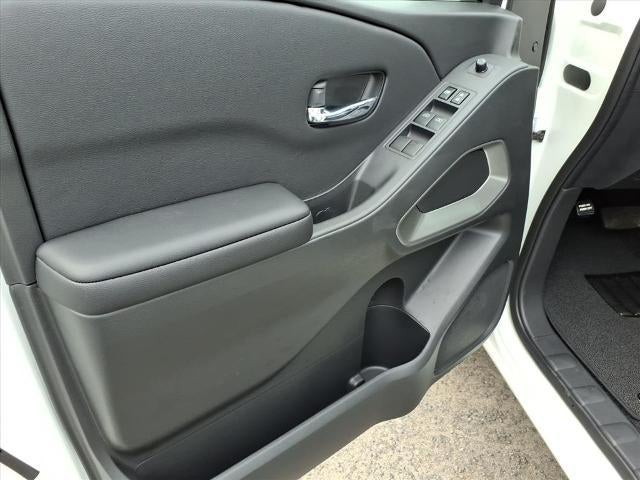 2026 Nissan Frontier Crew Cab 4x4 SV