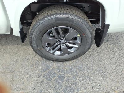 2026 Nissan Frontier Crew Cab 4x4 SV