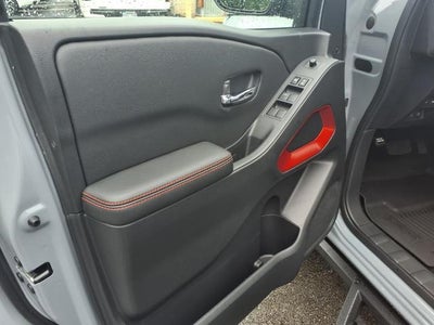 2025 Nissan Frontier Crew Cab 4x4 PRO-4X