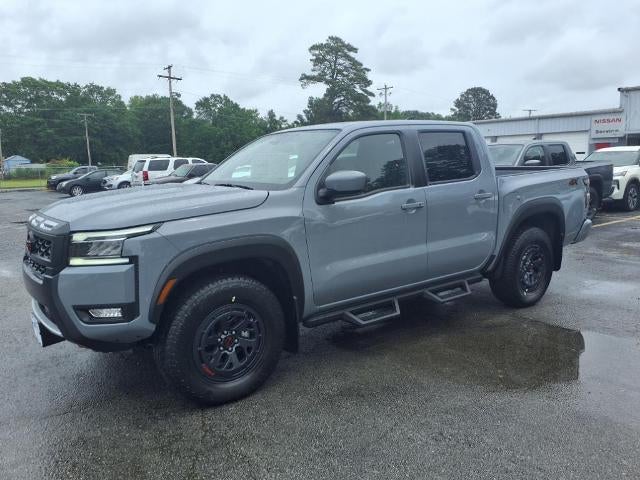 2025 Nissan Frontier Crew Cab 4x4 PRO-4X