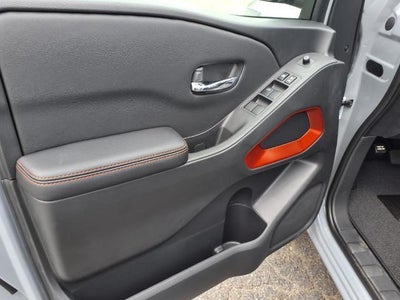 2025 Nissan Frontier Crew Cab 4x4 PRO-4X