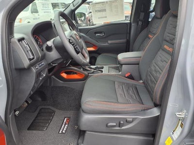 2025 Nissan Frontier Crew Cab 4x4 PRO-4X