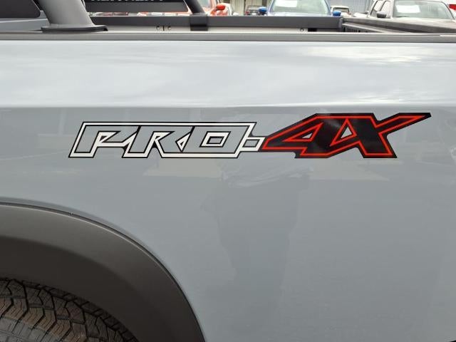 2025 Nissan Frontier Crew Cab 4x4 PRO-4X