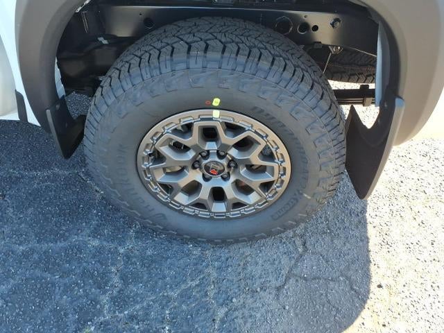 2026 Nissan Frontier Crew Cab 4x4 PRO-4X w/R Package