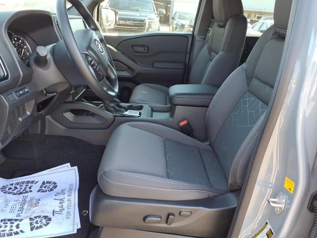 2026 Nissan Frontier Crew Cab 4x4 SV