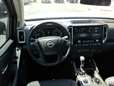 2026 Nissan Frontier Crew Cab 4x4 SV