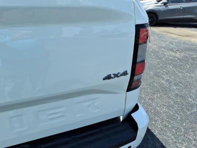 2026 Nissan Frontier Crew Cab 4x4 SV