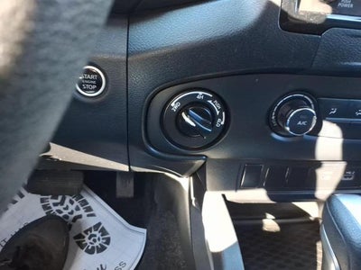 2023 Nissan Frontier Crew Cab 4x4 SV Auto