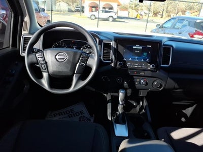 2023 Nissan Frontier Crew Cab 4x4 SV Auto