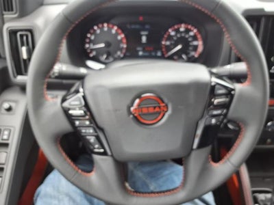 2025 Nissan Frontier Crew Cab 4x4 PRO-4X