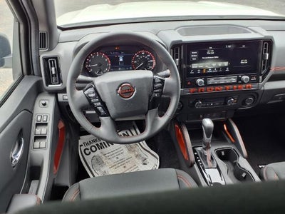 2025 Nissan Frontier Crew Cab 4x4 PRO-4X
