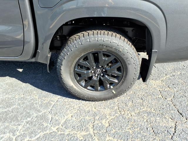 2027 Nissan Frontier Crew Cab 4x4 SV